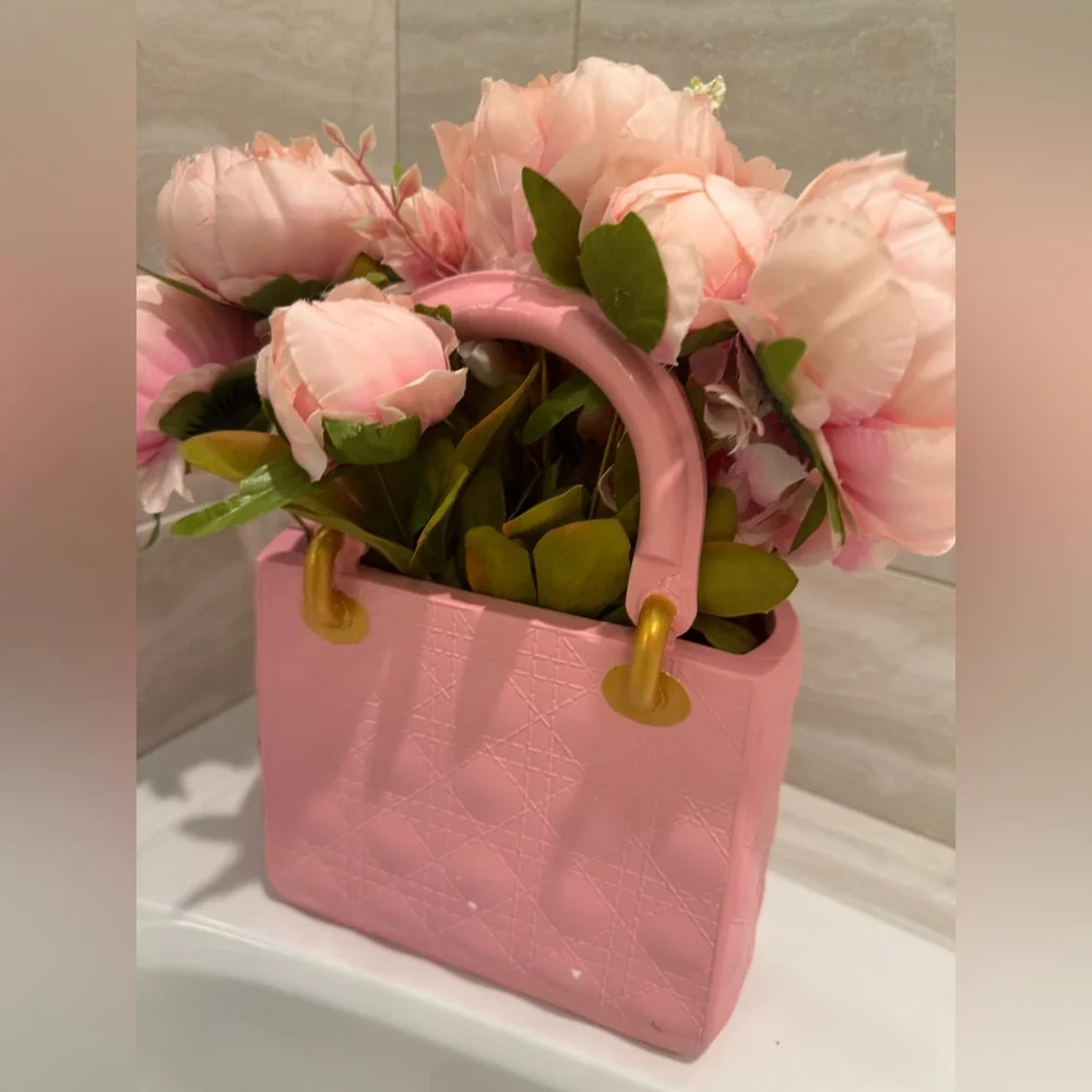 Designer bag vase - Picture 6 of 6